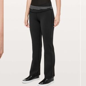 EUC lululemon Astro pants - 12